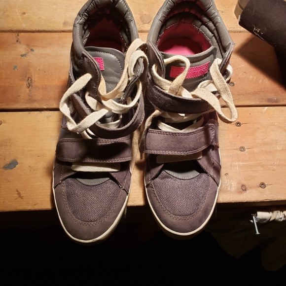 Guess Vintage high top shoes - Picture 2 of 8